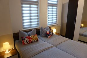 Alquiler Vacacional - Large, bright, renovated 3 room apartment near the center free wifi, parking,
