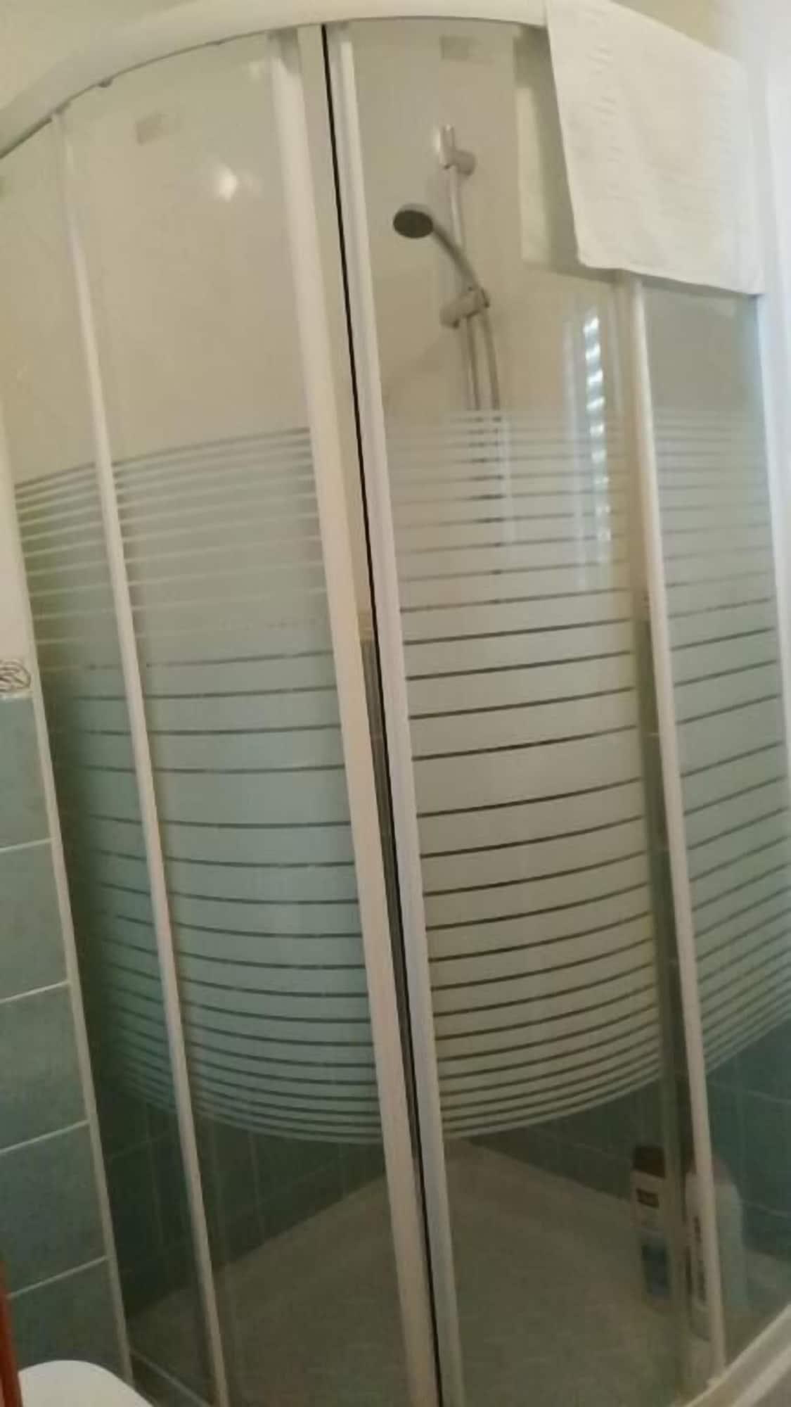 Equipamiento de Habitación Hostal las Parcelas