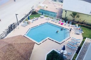 Alquiler Vacacional - WATER'S EDGE RETREAT 2 BR Condo GREAT Oceanfront Views, Pool, WIFI Sandpoint 7I