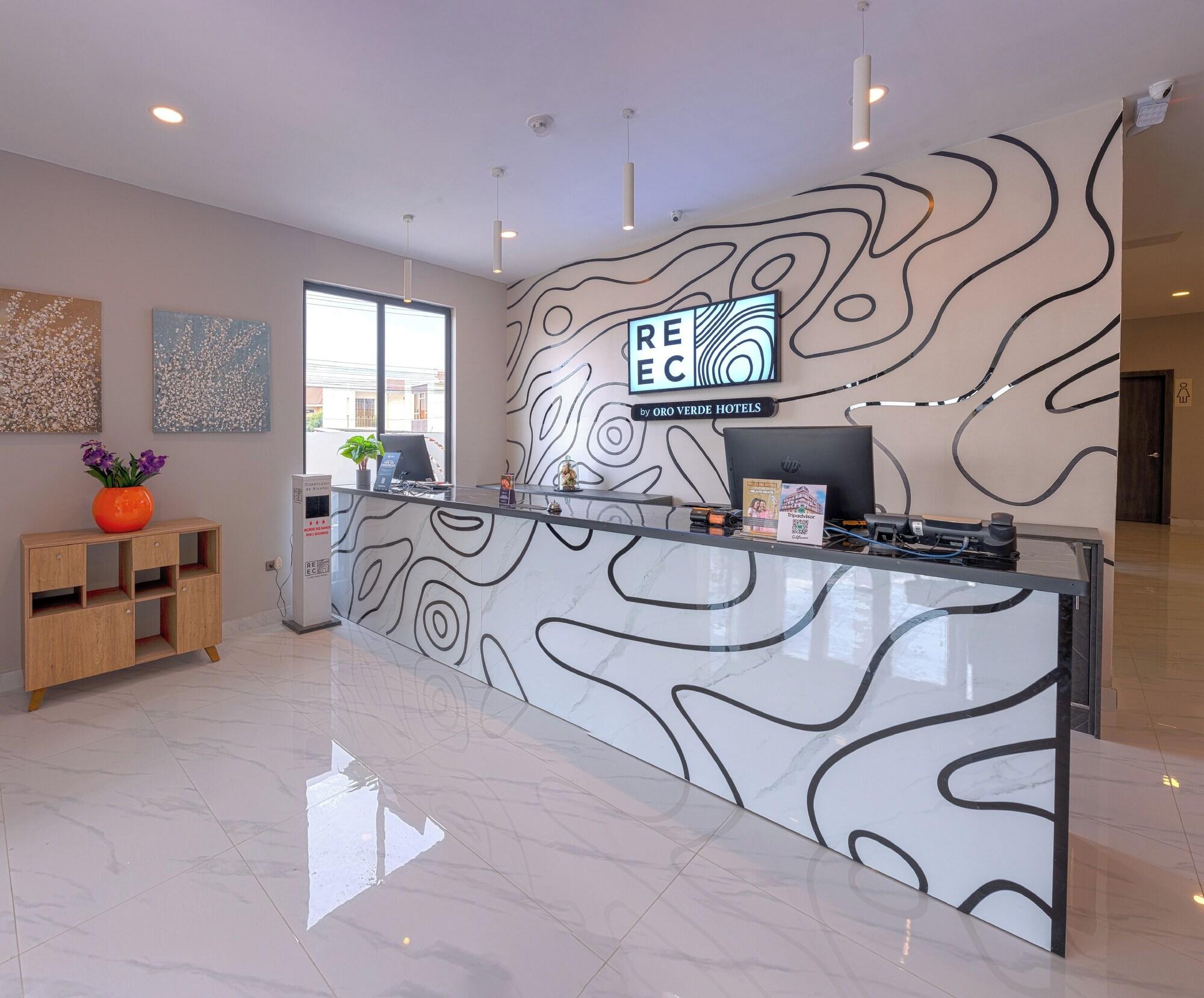 Vista Lobby REEC Machala by Oro Verde Hotels
