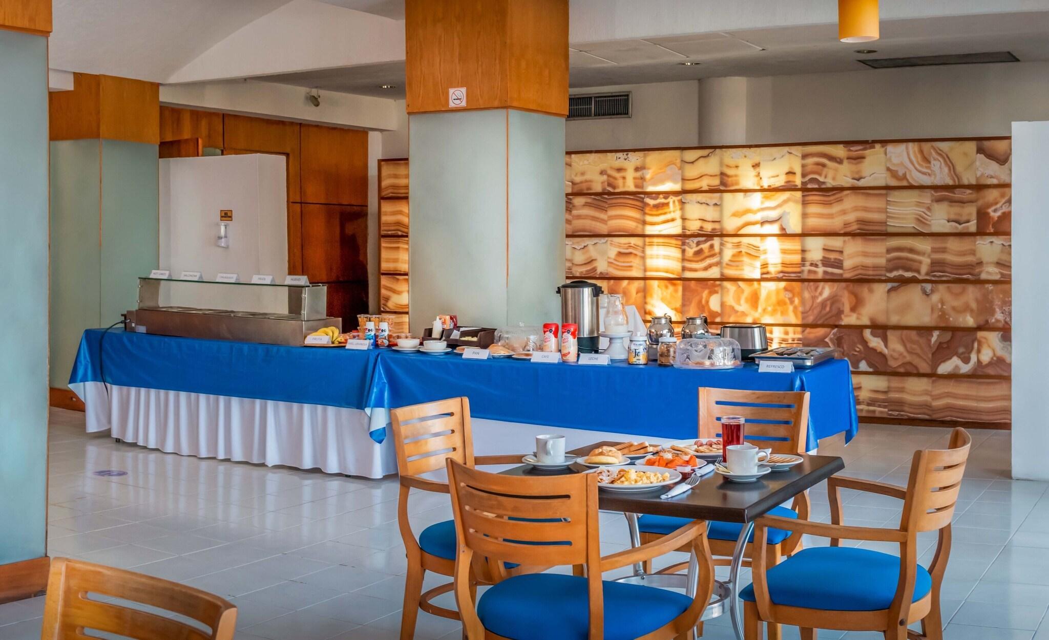 Restaurant Hotel Baluartes