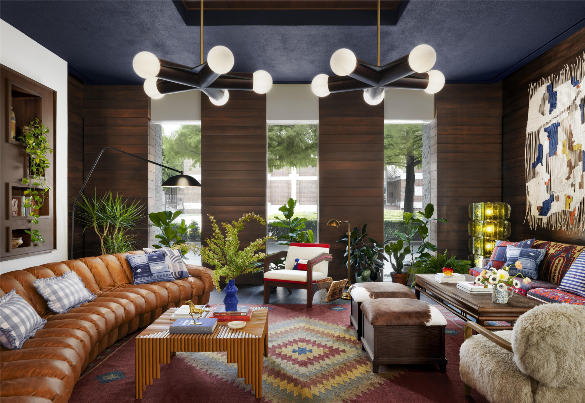 Vista Exterior Graduate by Hilton Dallas