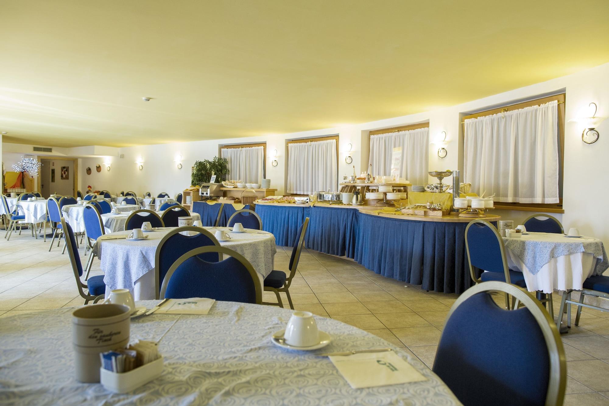 Restaurant La Roccia Wellness Hotel