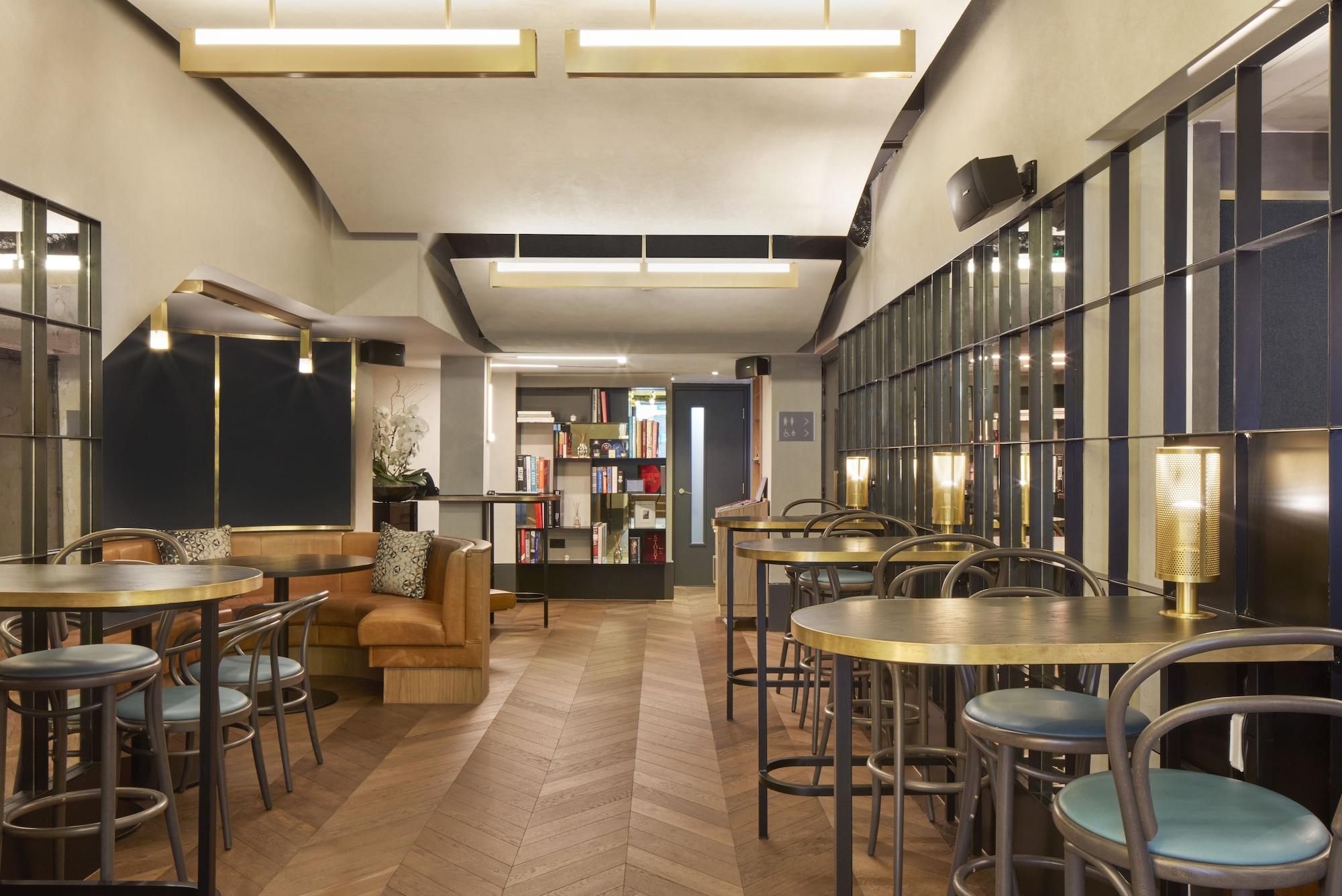 Vista Lobby Victory House Leicester Square