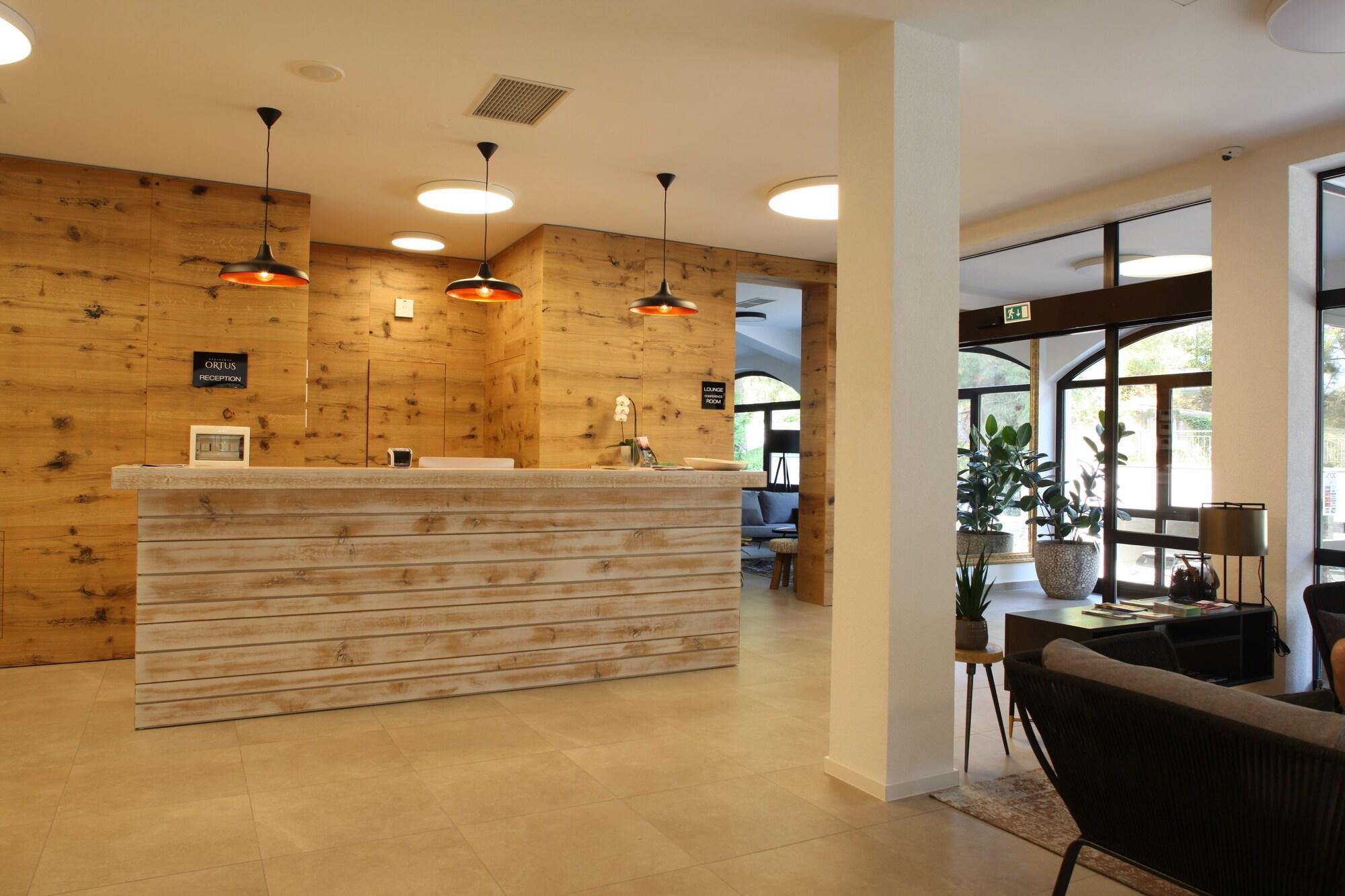 Vista Lobby Hotel Ortus Residence