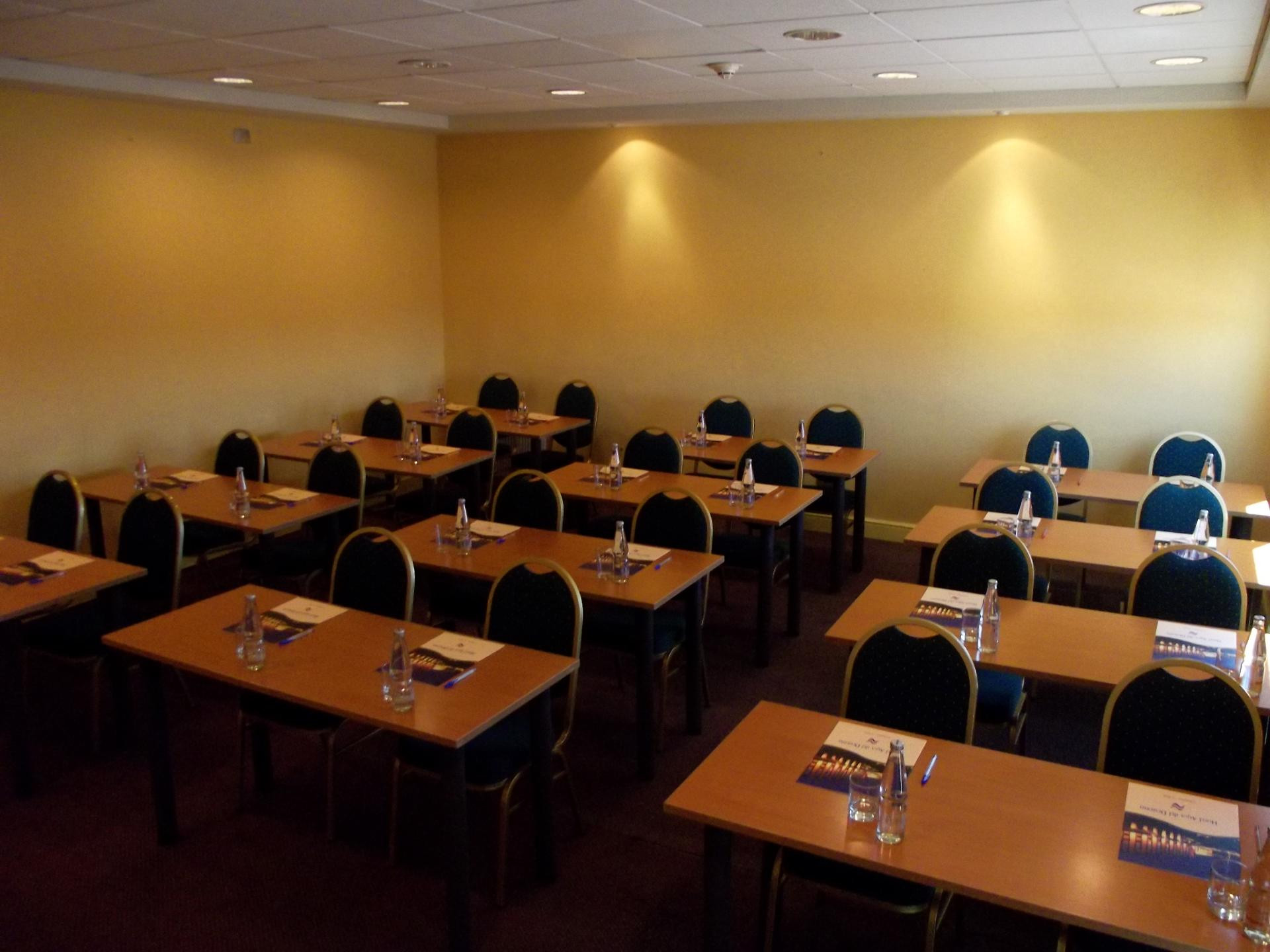 Sala de Reuniones Hotel Agua del Desierto