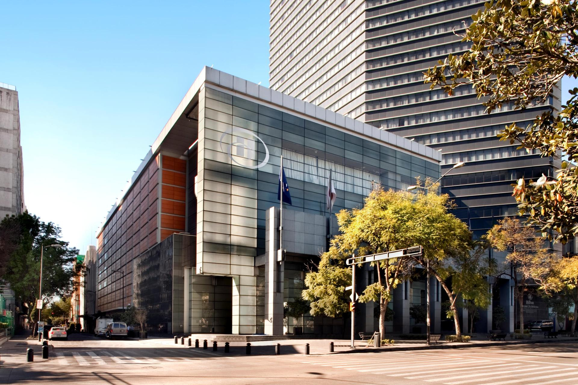 Vista Exterior Hilton Mexico City Reforma
