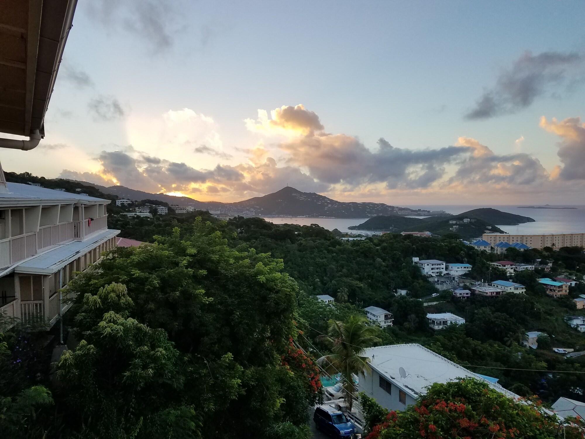 Vista Exterior Sunset Gardens Guesthouse