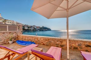 Alojamiento - Apollonion Palace Hotel