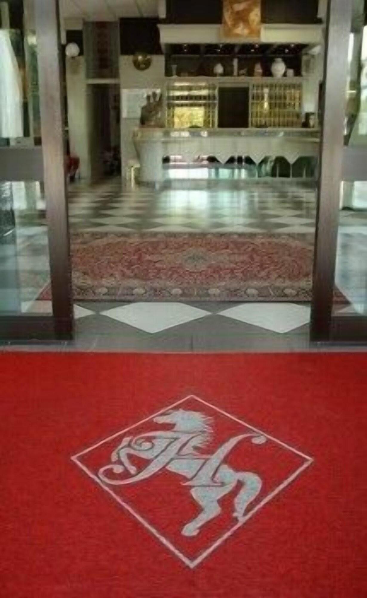 Vista Lobby Cavallino