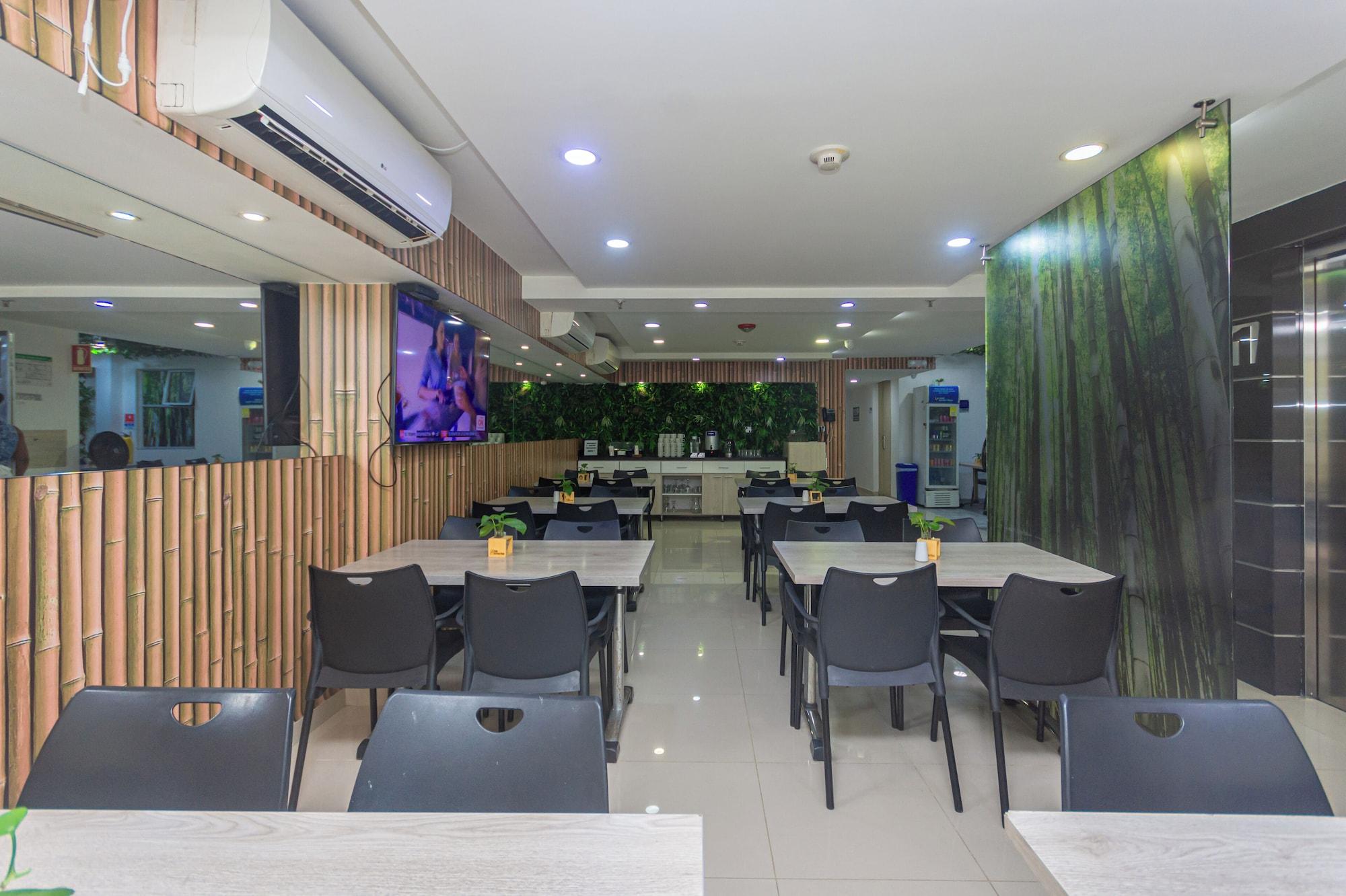 Restaurant Hotel Suite Del Parque