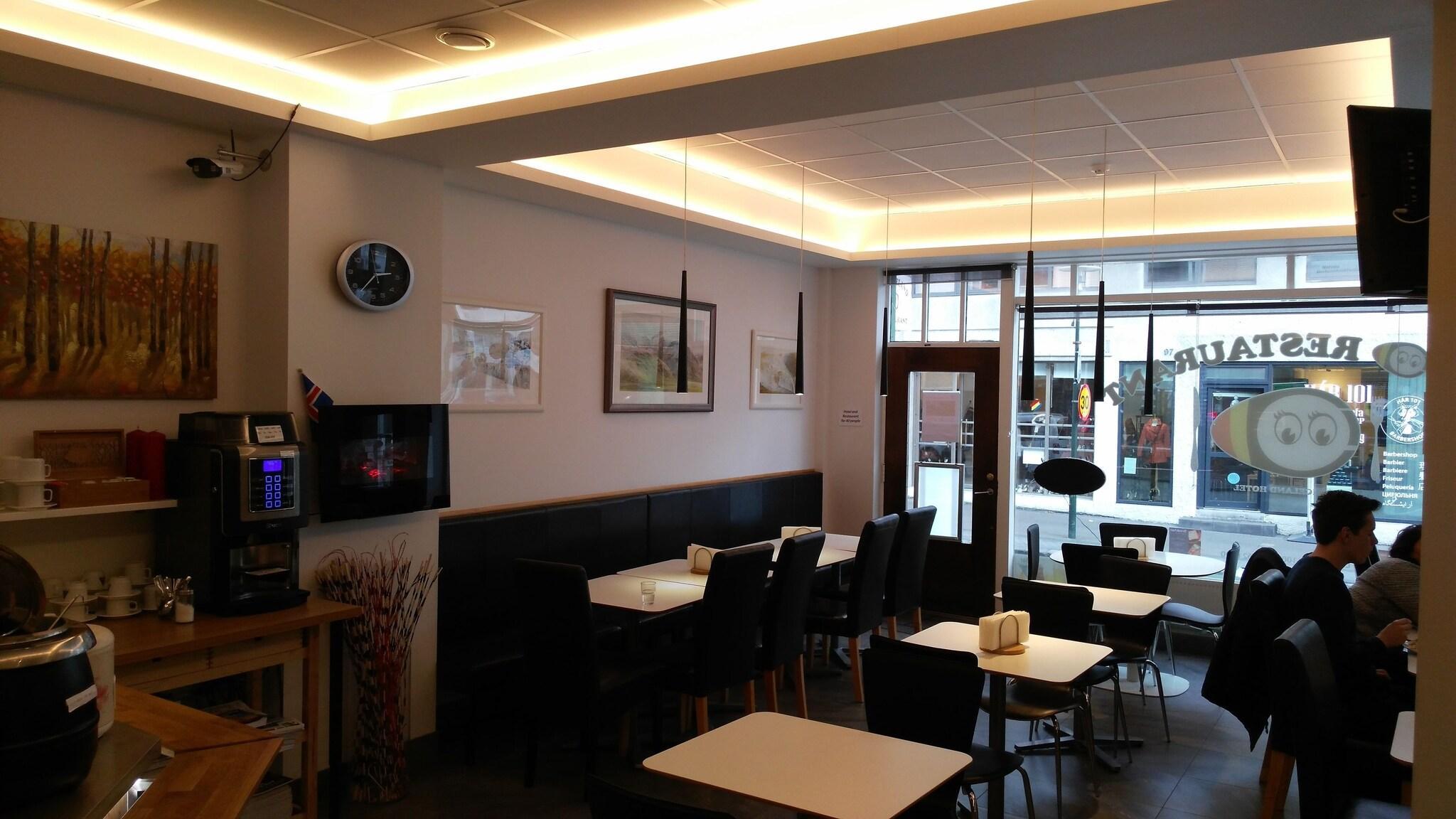 Restaurant 100 Iceland Hotel