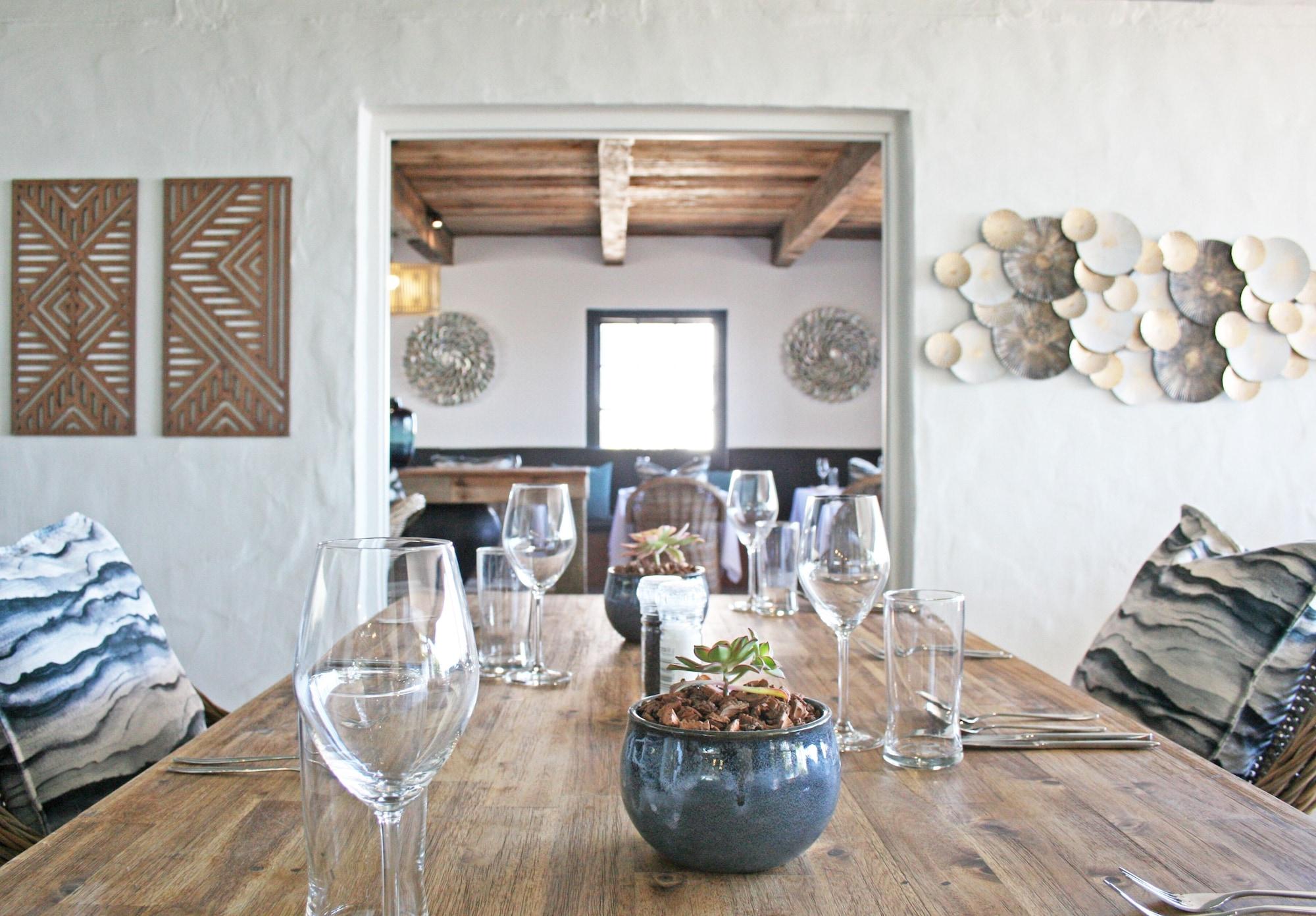 Restaurant Abalone Hotel & Villas