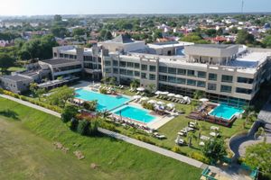 Alojamiento - Arena Resort