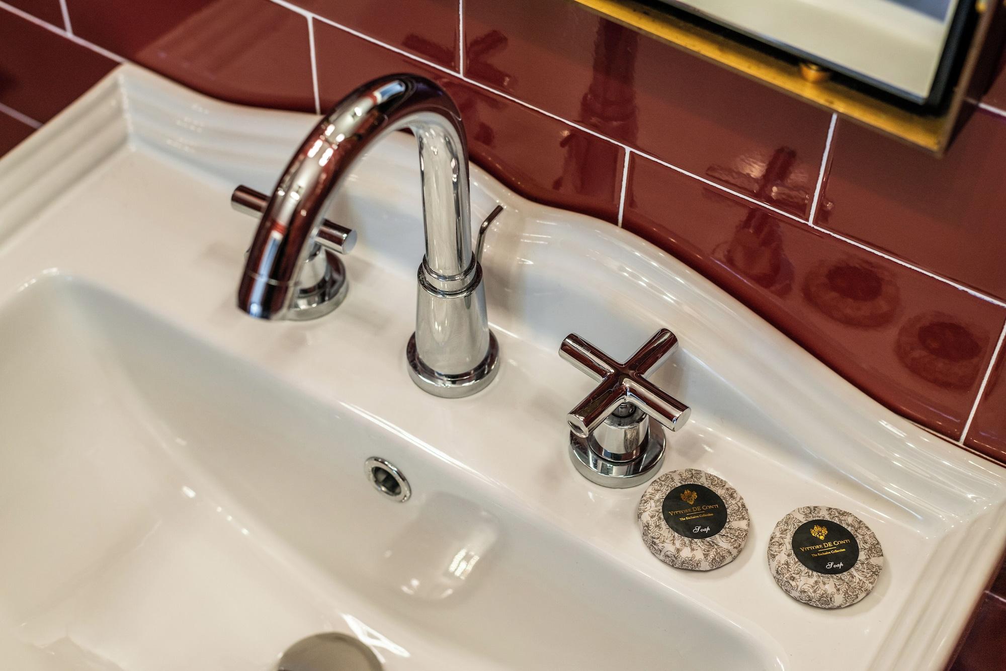 Equipamiento de Habitación Bagutta Suites