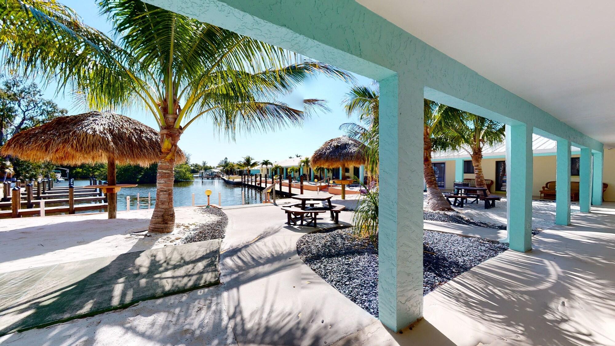 Equipamiento de Habitación Off the Charts Inn & Out Island Resort