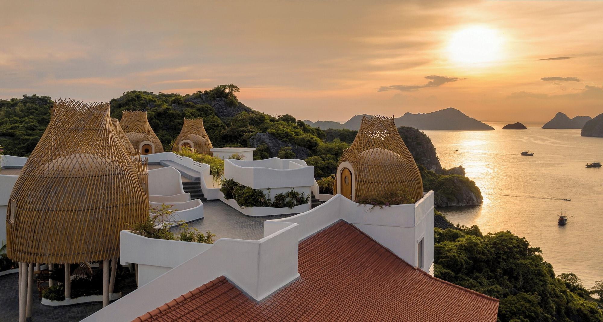 Spa Hotel Perle d'Orient Cat Ba - MGallery