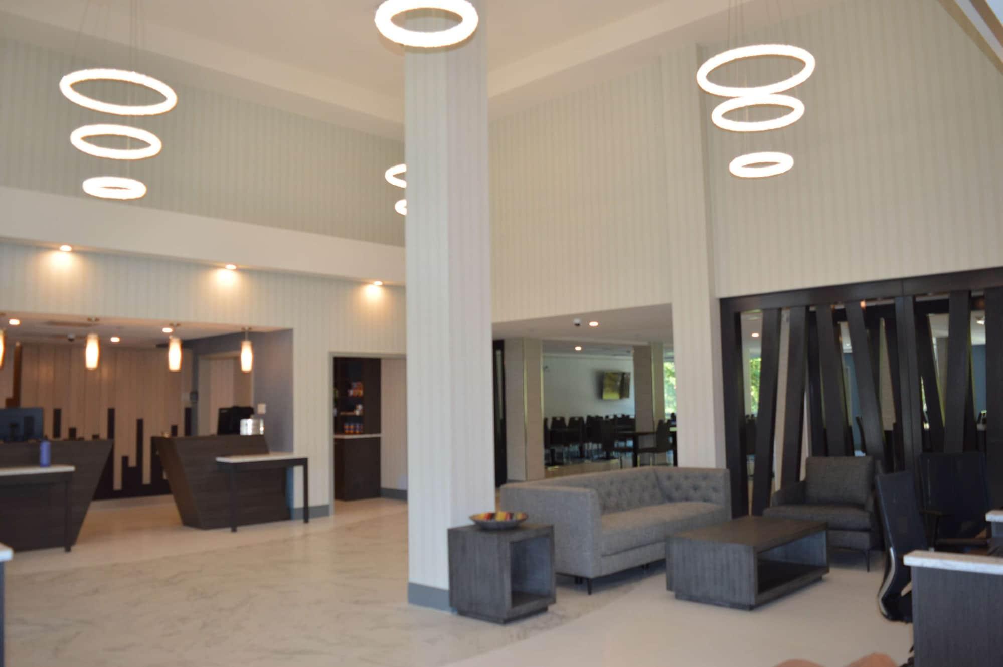Vista Lobby Best Western Plus Gateway to the Falls