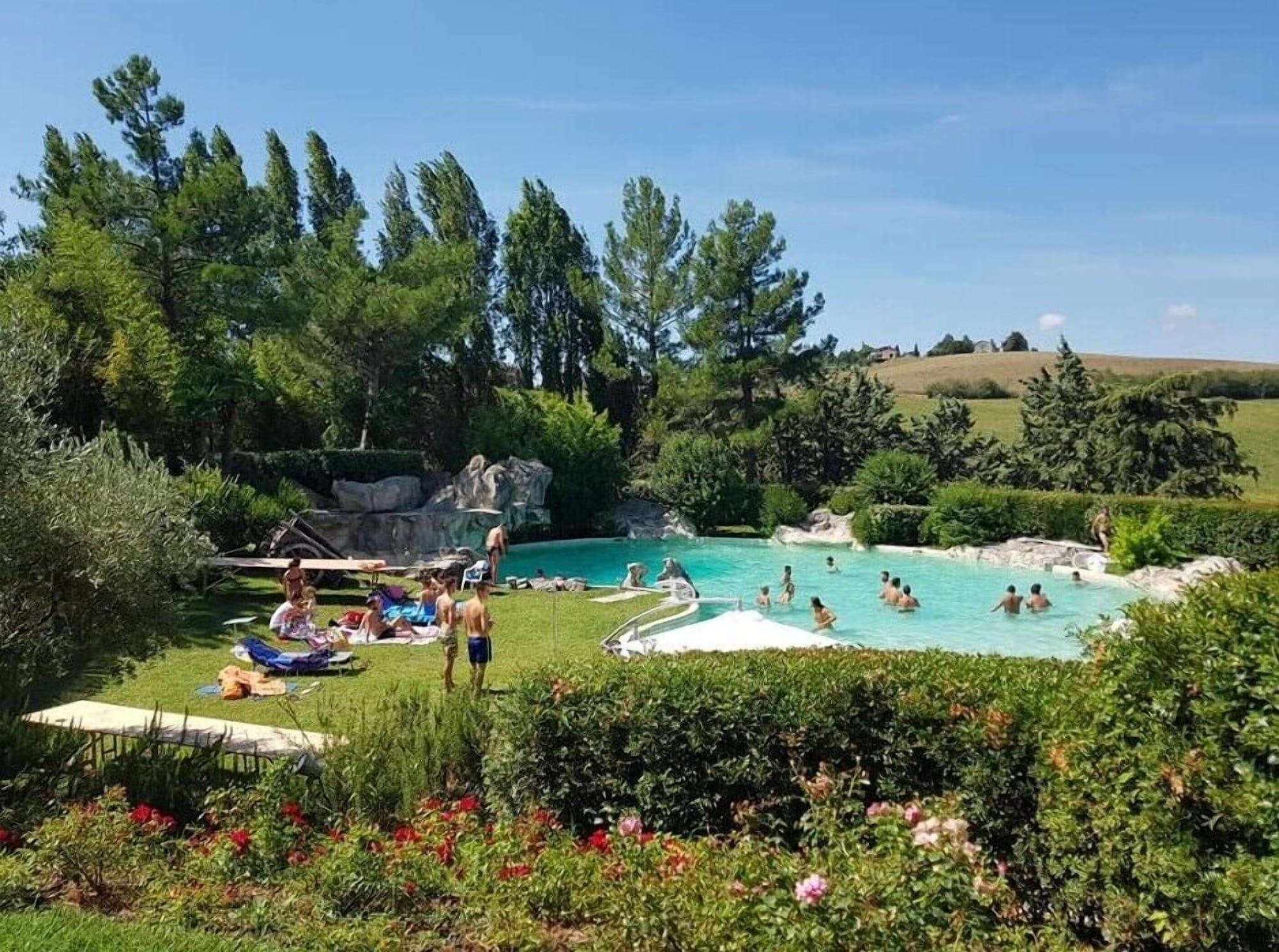 Vista Piscina Villa Lupo