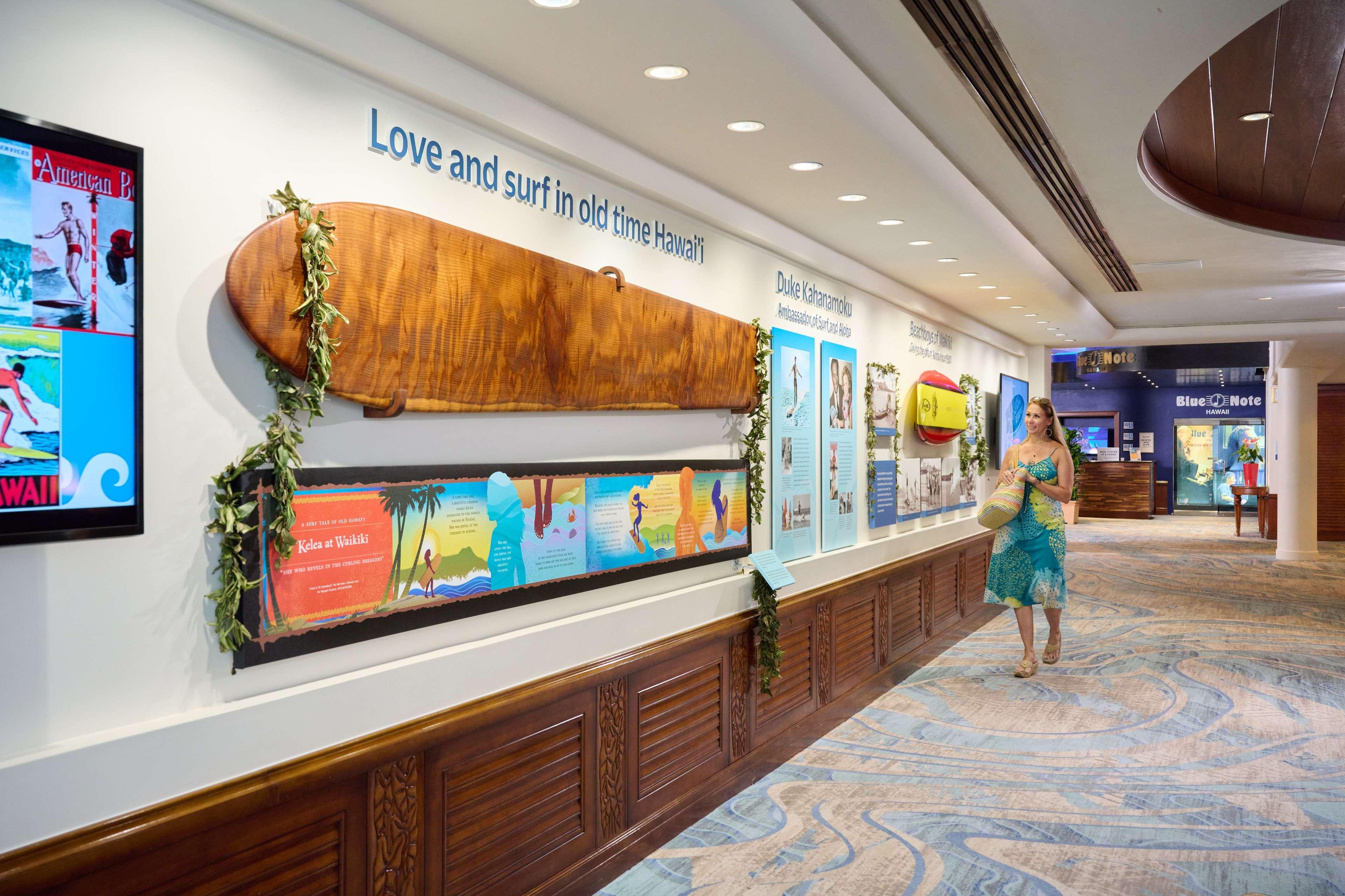 Vista Lobby OUTRIGGER Waikiki Beach Resort