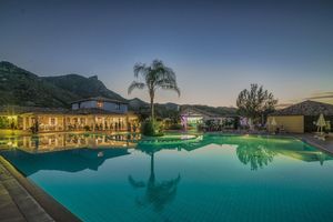 Alojamiento - Perdepera Resort