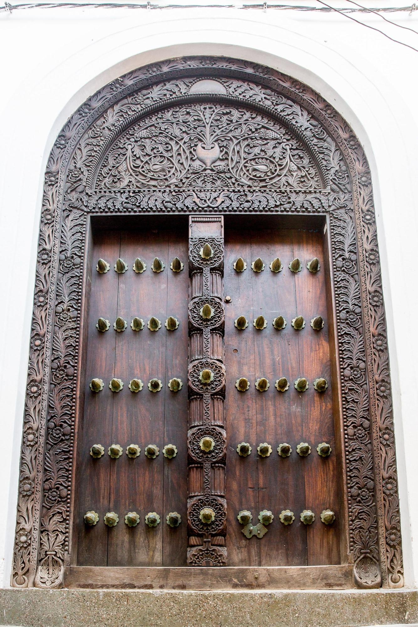 Vista Exterior Ten to Ten Stone Town - Hostel