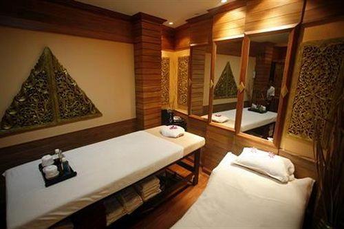 Spa New Road Guest House - Hostel