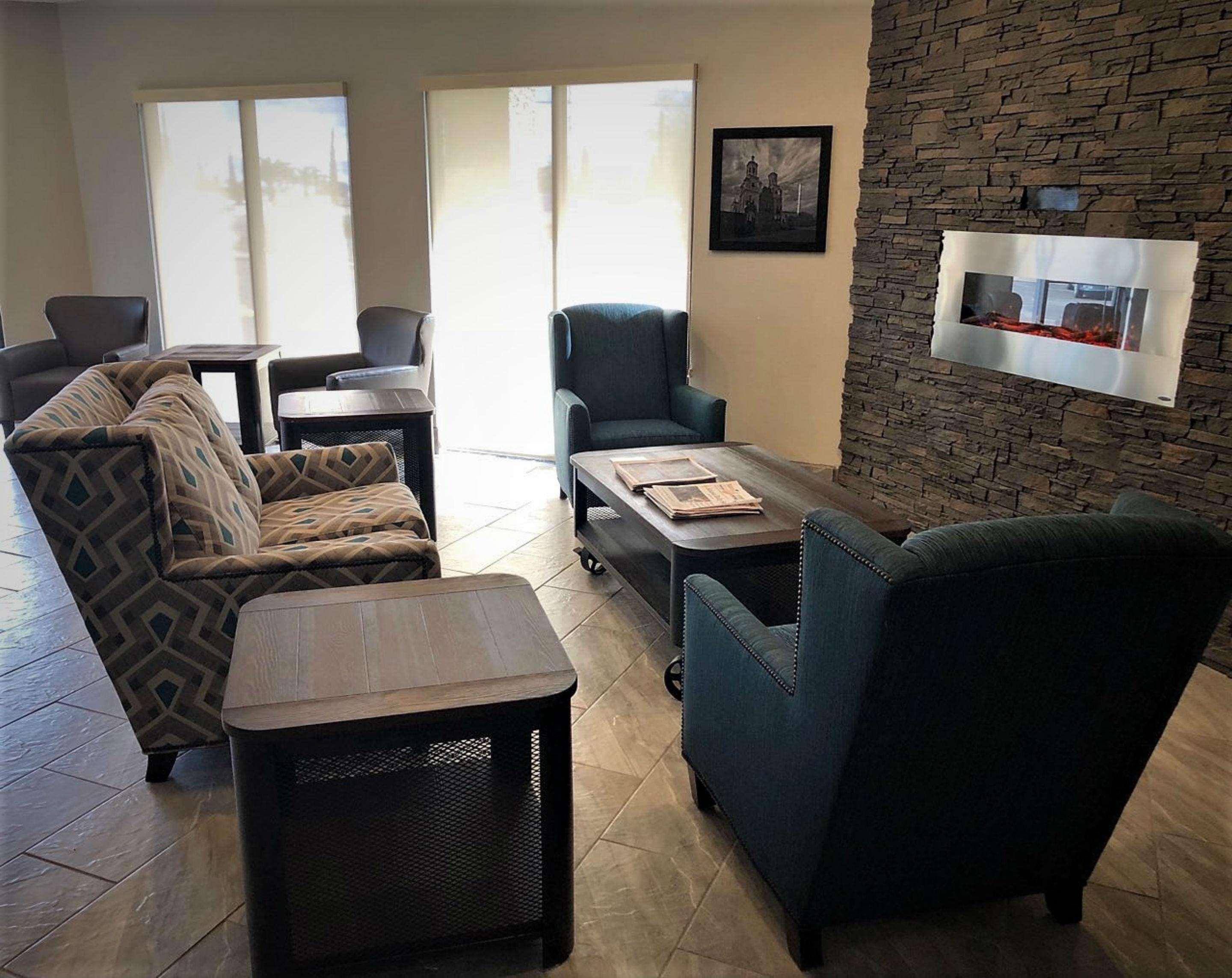 Vista Lobby Best Western InnSuites Tucson Foothills Hotel & Suites