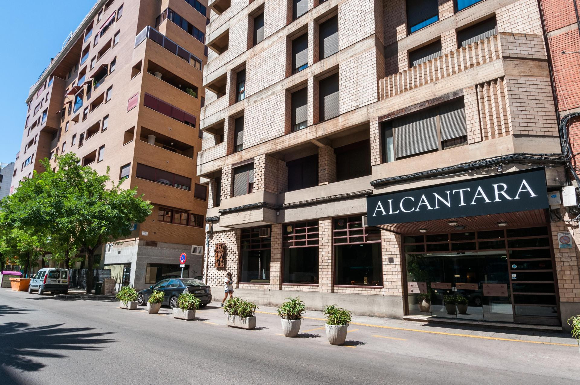 Vista Exterior Hotel Alcantara