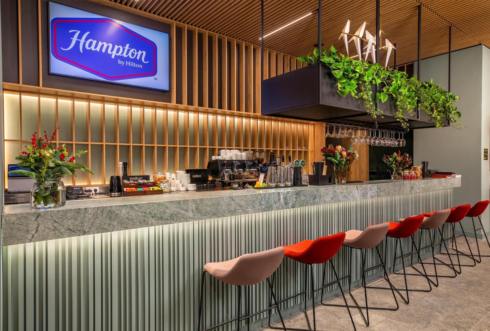 Bar/lounge Hampton By Hilton Wroclaw Airport