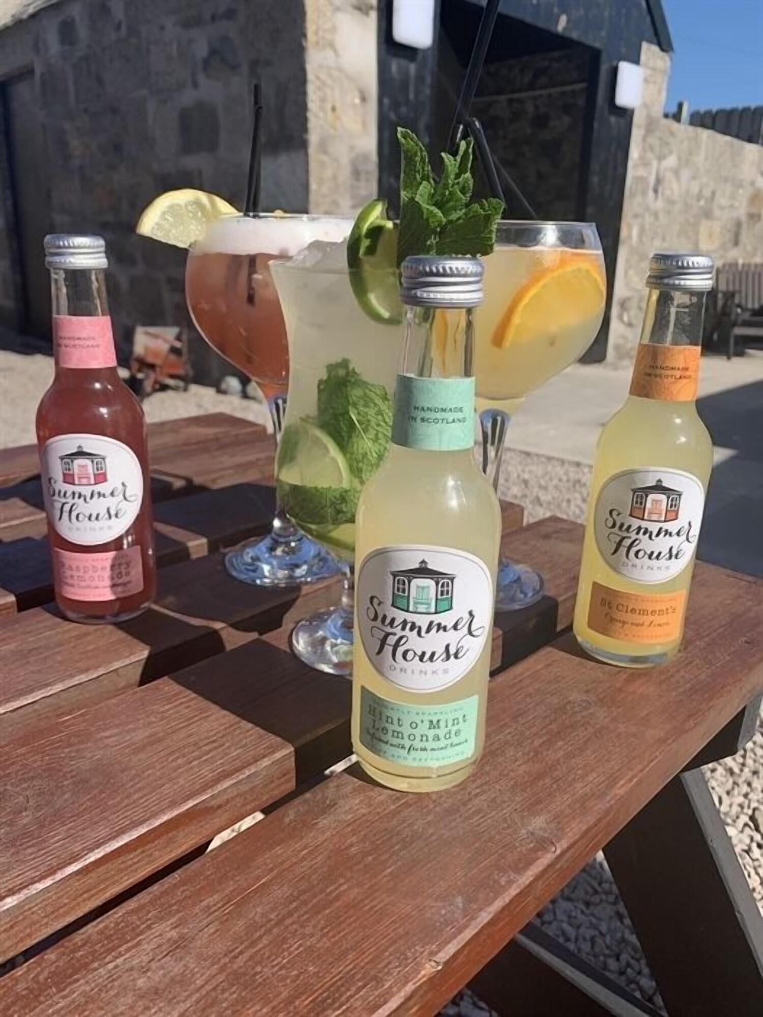 Vista Exterior The Davron Hotel