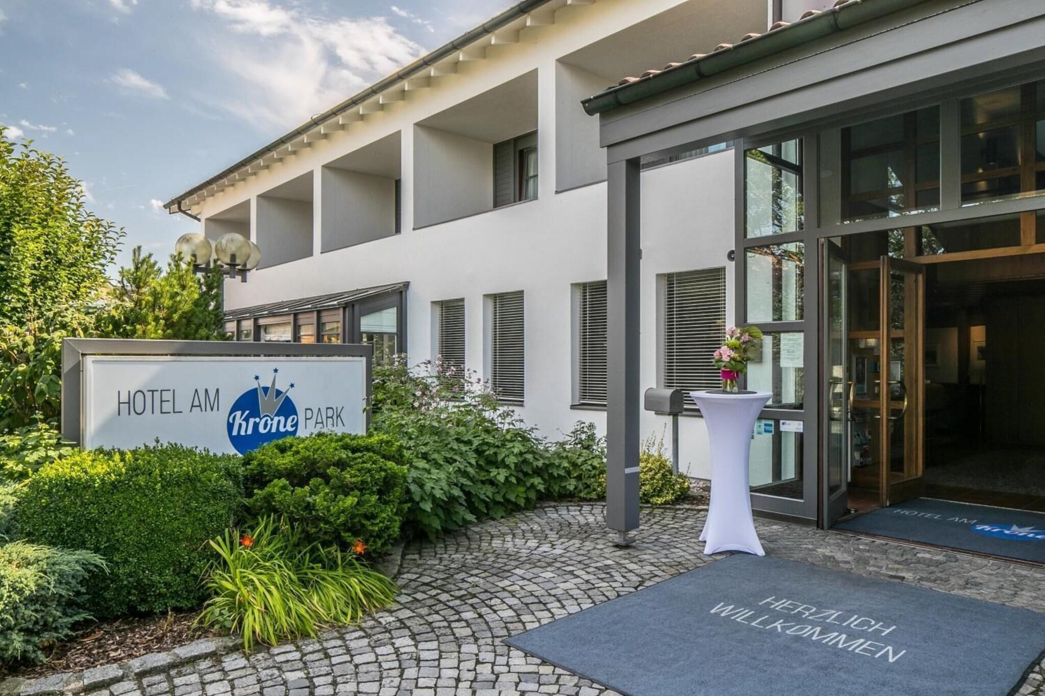 Vista Exterior Hotel am Krone Park