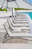 Alquiler Vacacional - Charming & Relaxing Pool View Apartment at Playa Coral / Beach Access & Balcony