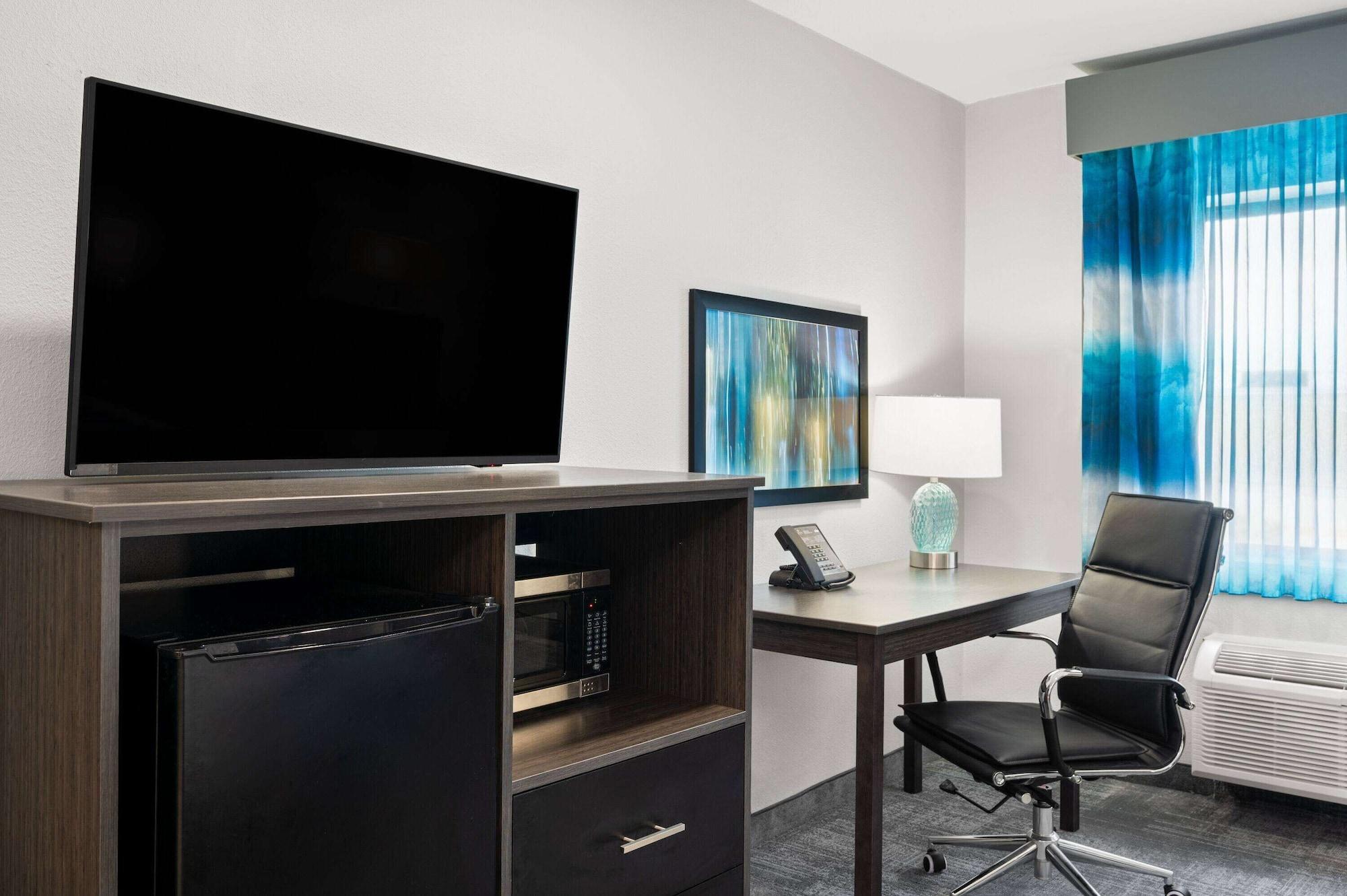 Set de Habitación La Quinta Inn by Wyndham Indianapolis Airport Executive Dr