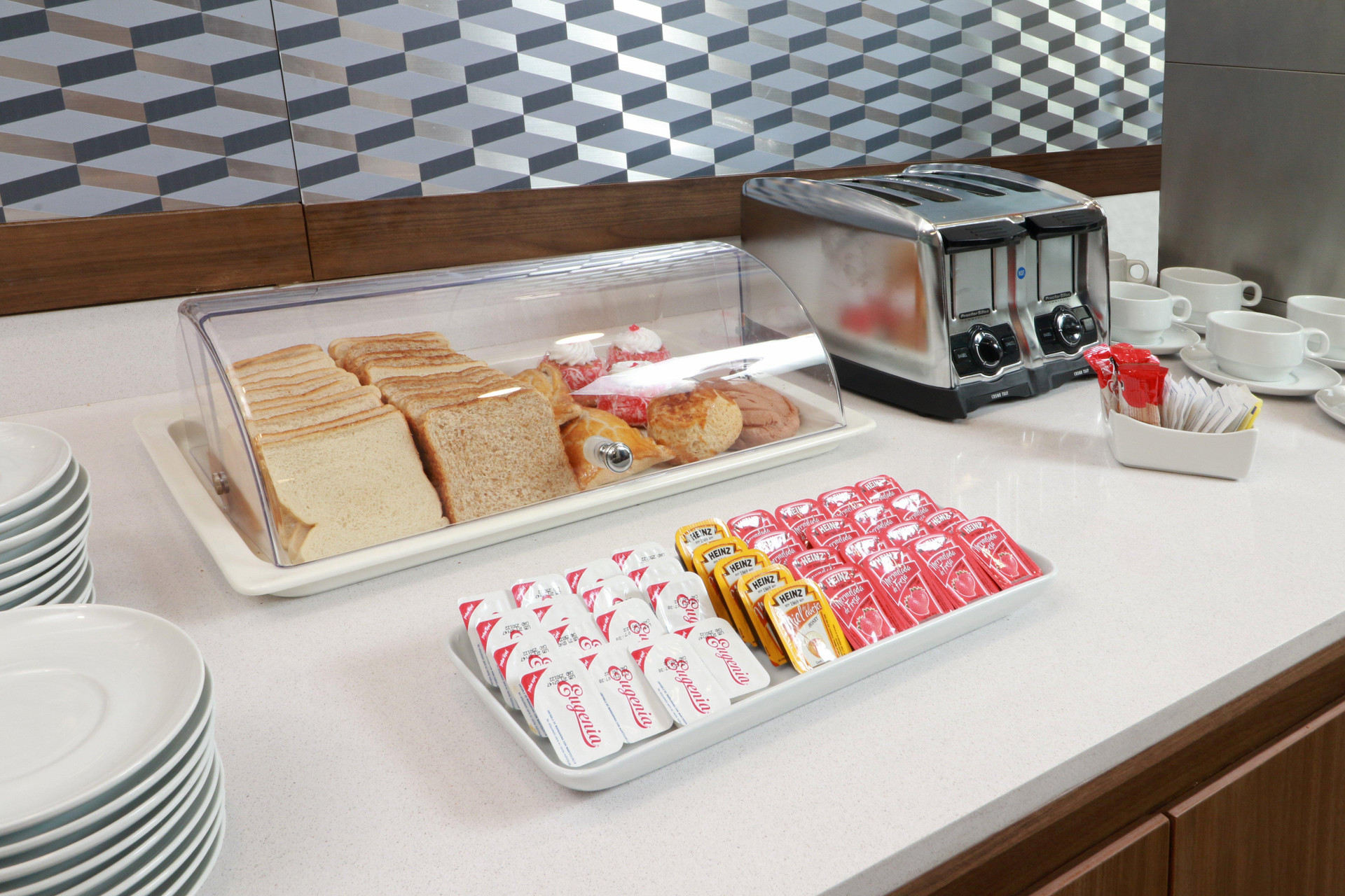 Restaurant Holiday Inn Express Monterrey Fundidora by IHG