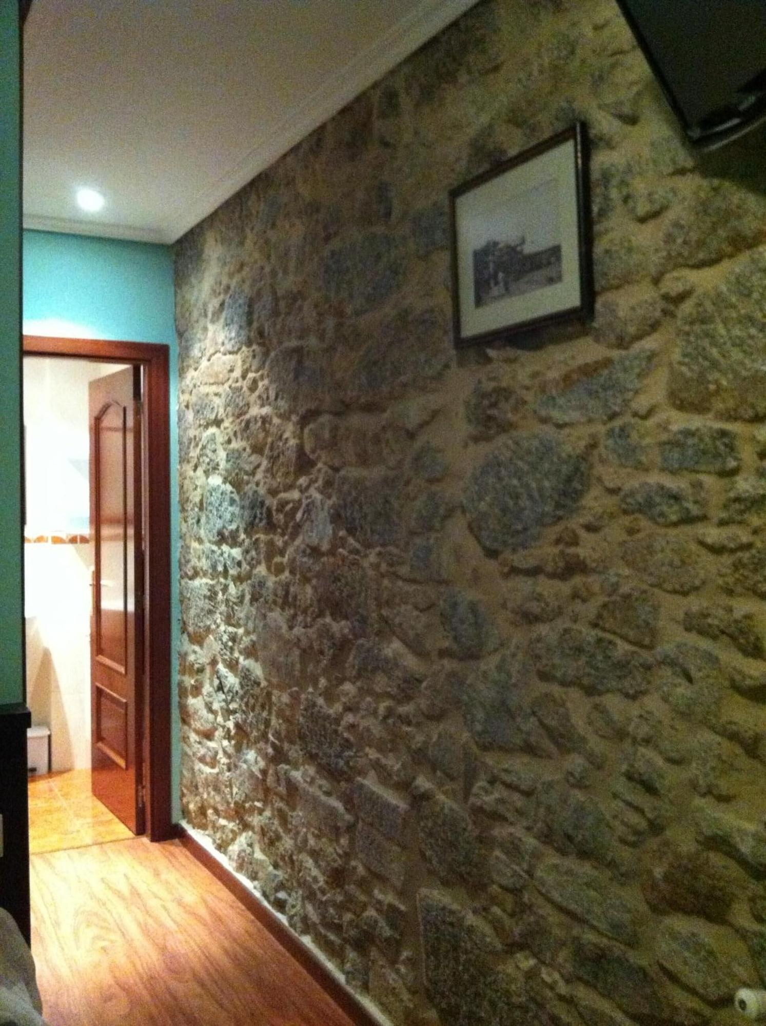 Comodidades del Alojamiento Hostal Hotil