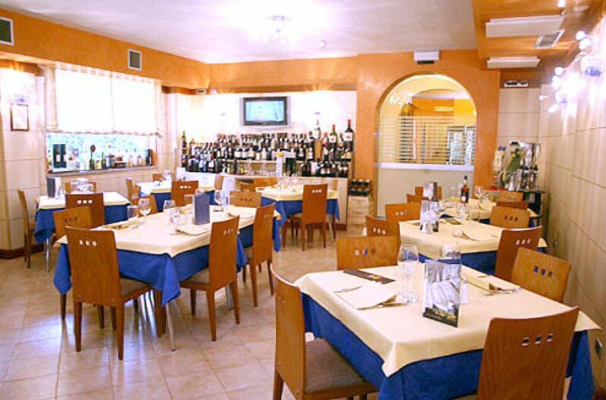 Bar/Salón Hotel Ludovico Ariosto