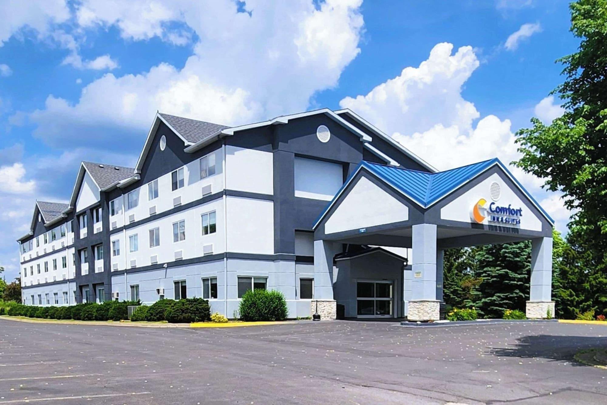 Varios Comfort Inn & Suites Liverpool - Syracuse