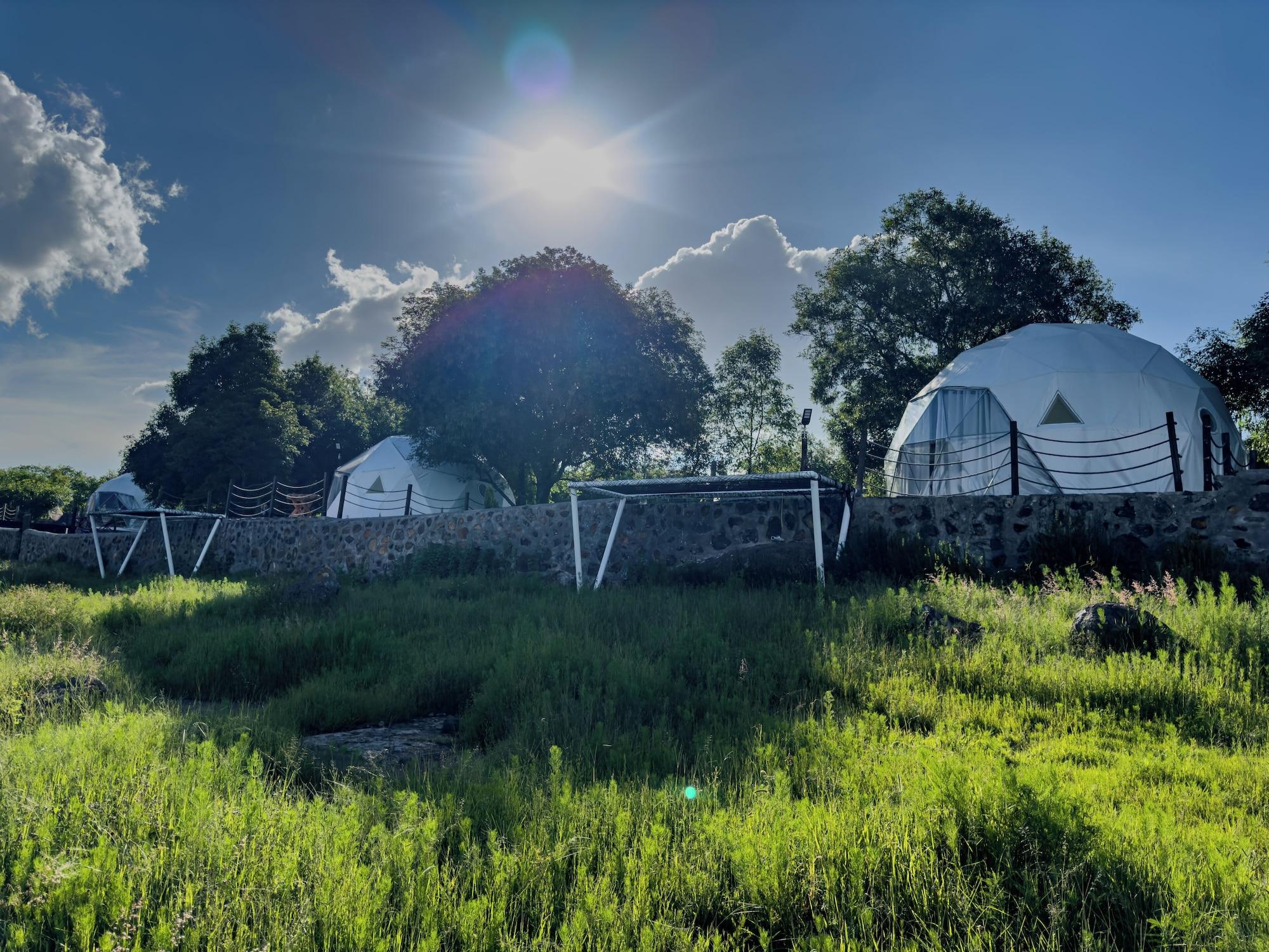 Vista Exterior Xhere Glamping By GEstores