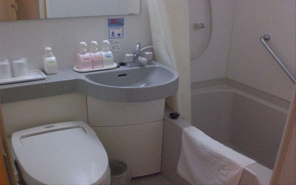 Equipamiento de Habitación Hotel Crown Hills Himeji