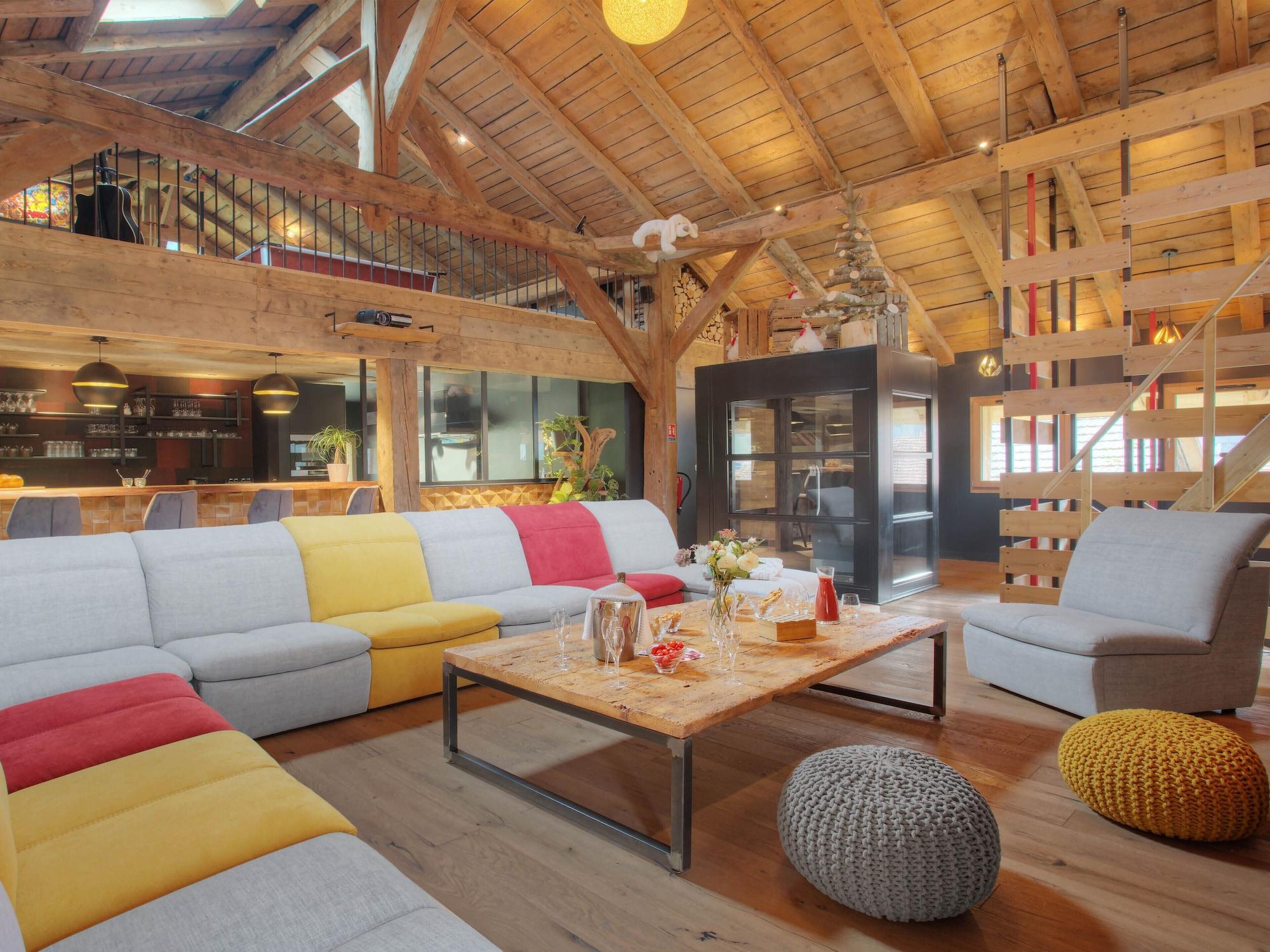 Bar/Salón Chalet 1703