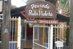 Alojamiento - Rubi Violeta Pousada