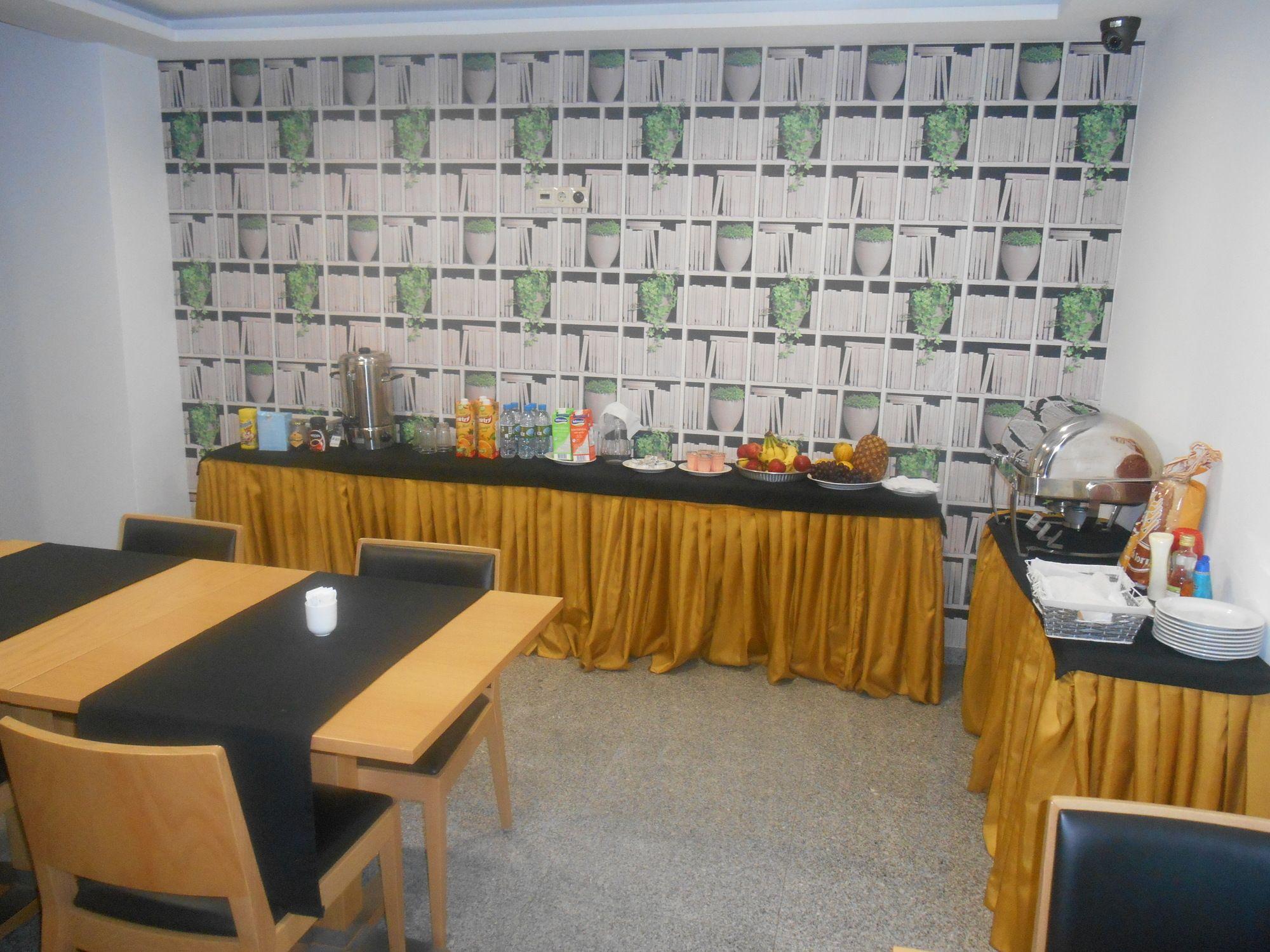 Restaurant Hotel Ritz Capital