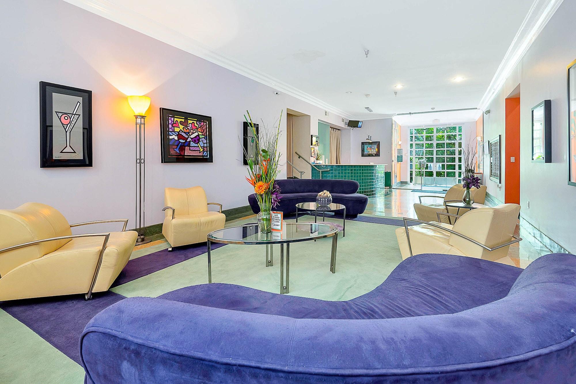 Vista Lobby Private Condos at 556 Ocean by LMC