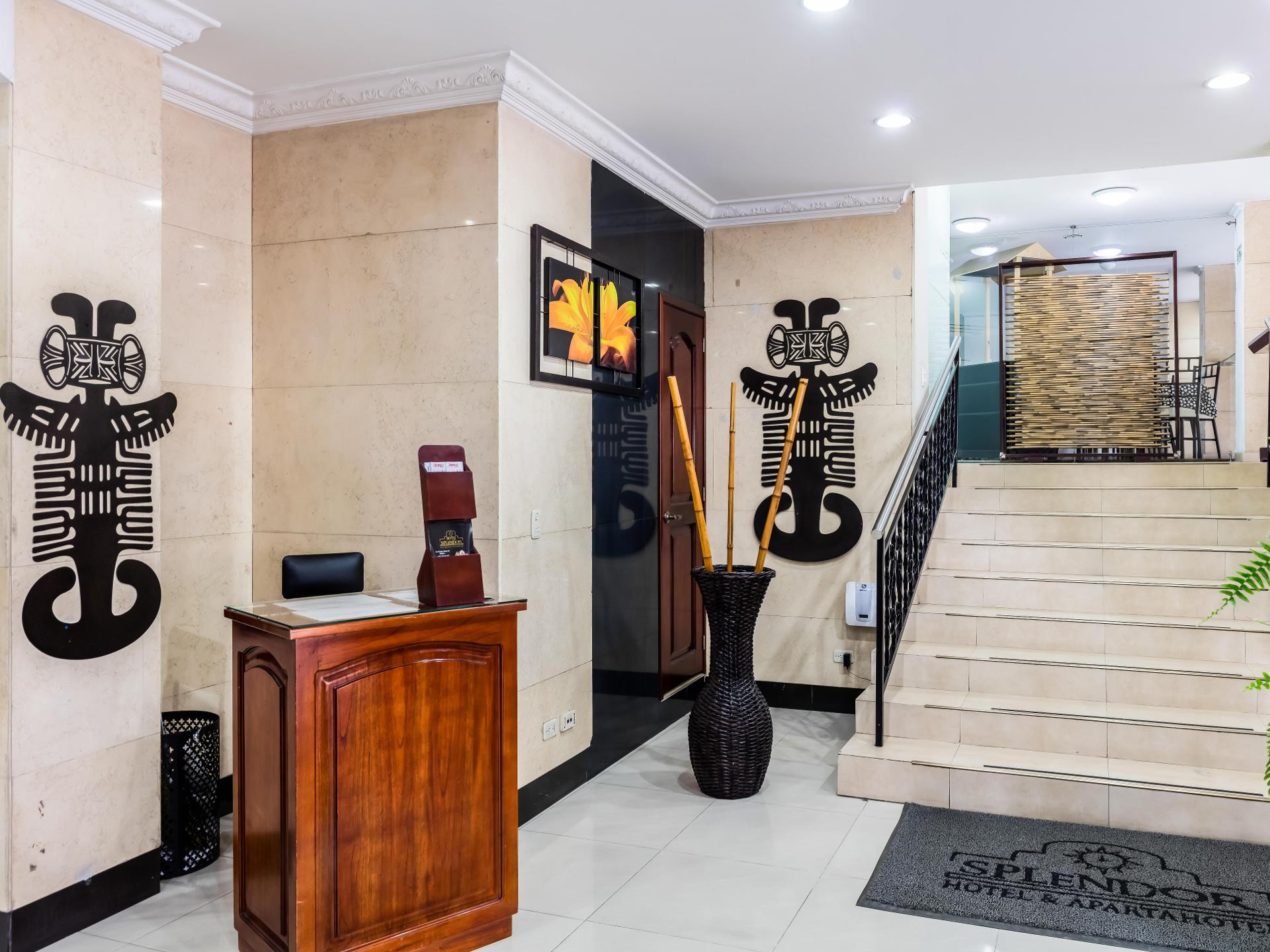 Vista Lobby Hotel Splendor by Friends Company