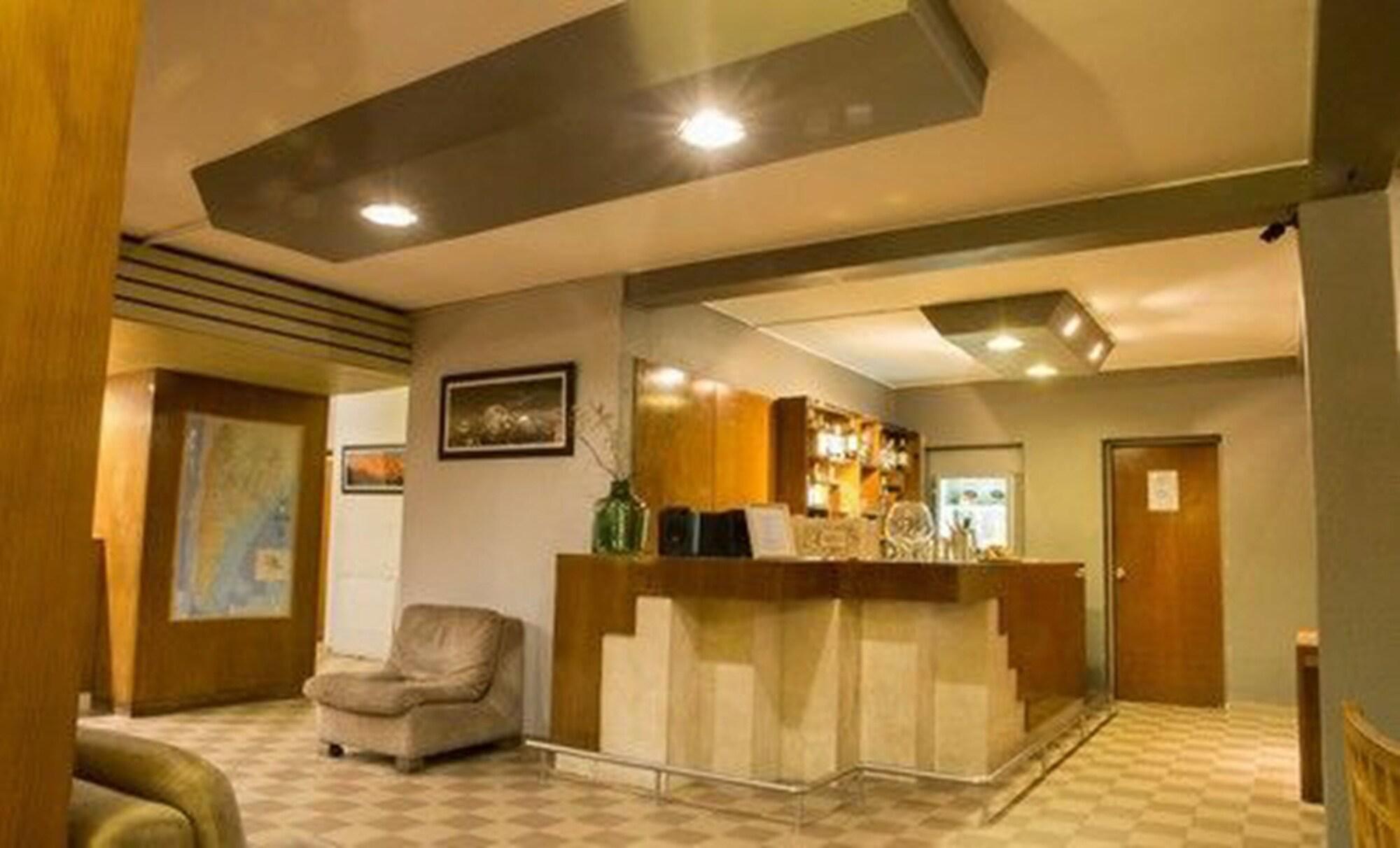 Vista Lobby Ayelen - Hotel de Montaña