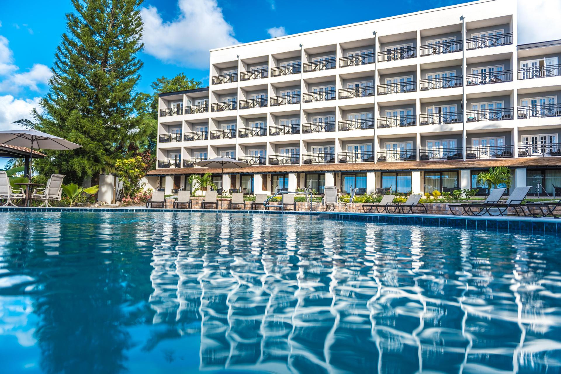 Vista Exterior Bel Jou Hotel