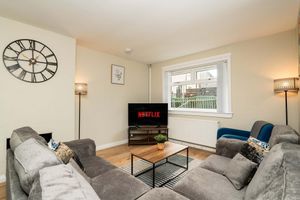 Alquiler Vacacional - 3 Bed House With Driveway