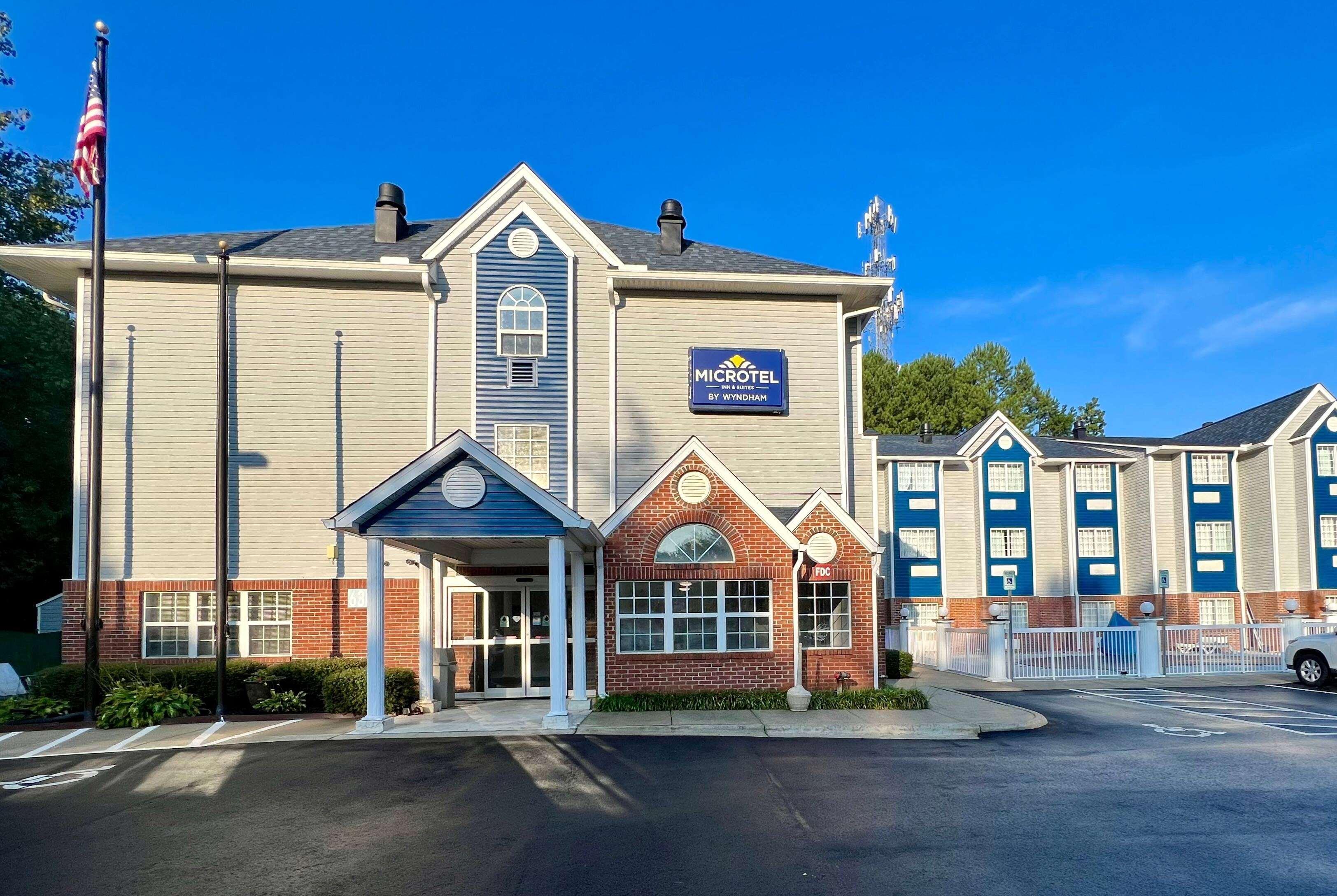 Vista Exterior Microtel Inn & Suites by Wyndham Charlotte/Northlake