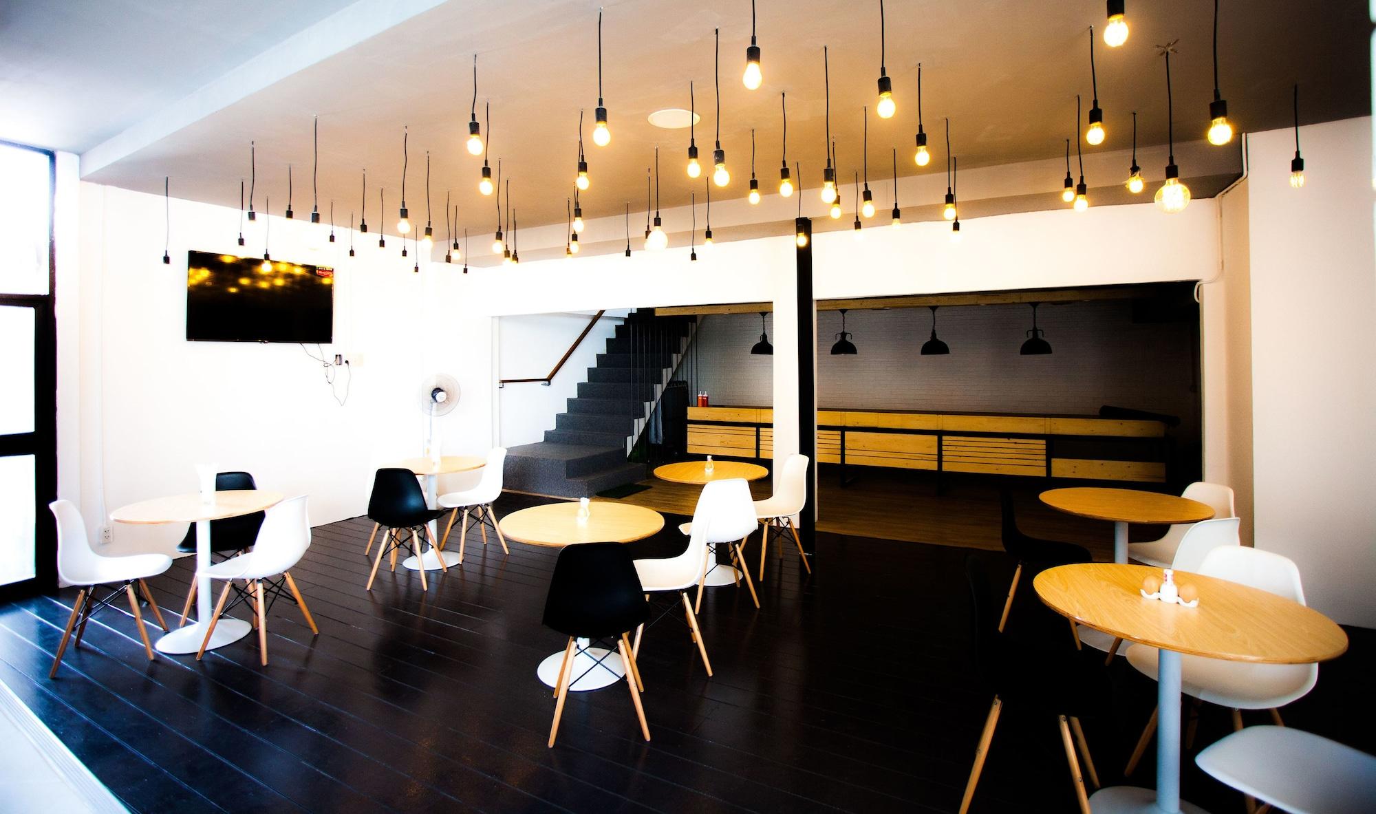 Restaurant My Room by Sermsub